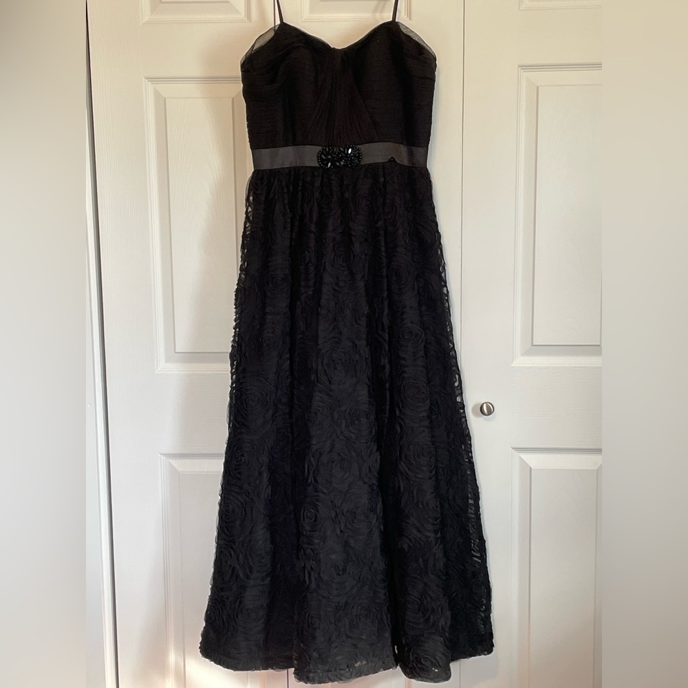 Adrianna Papell Black Ball Gown Strapless Rosette Size 12